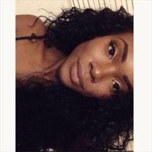 Meet your Posher, Mmadi